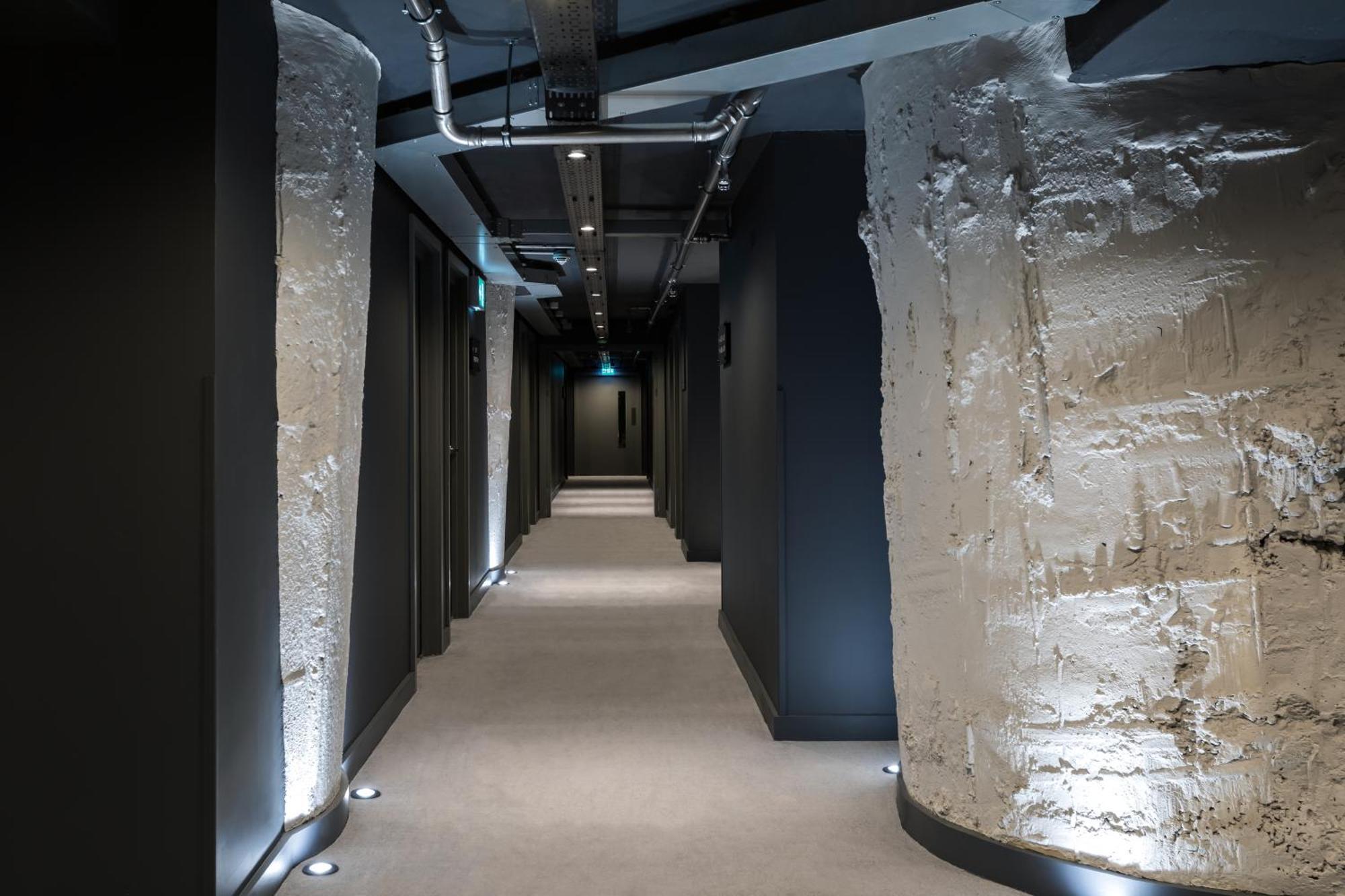 Zedwell Underground Hotel Tottenham Court Rd Londres Exterior foto